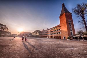 Université de Dalat