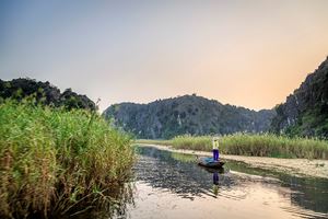 Balade en barque à Van Long, Ninh Binh 